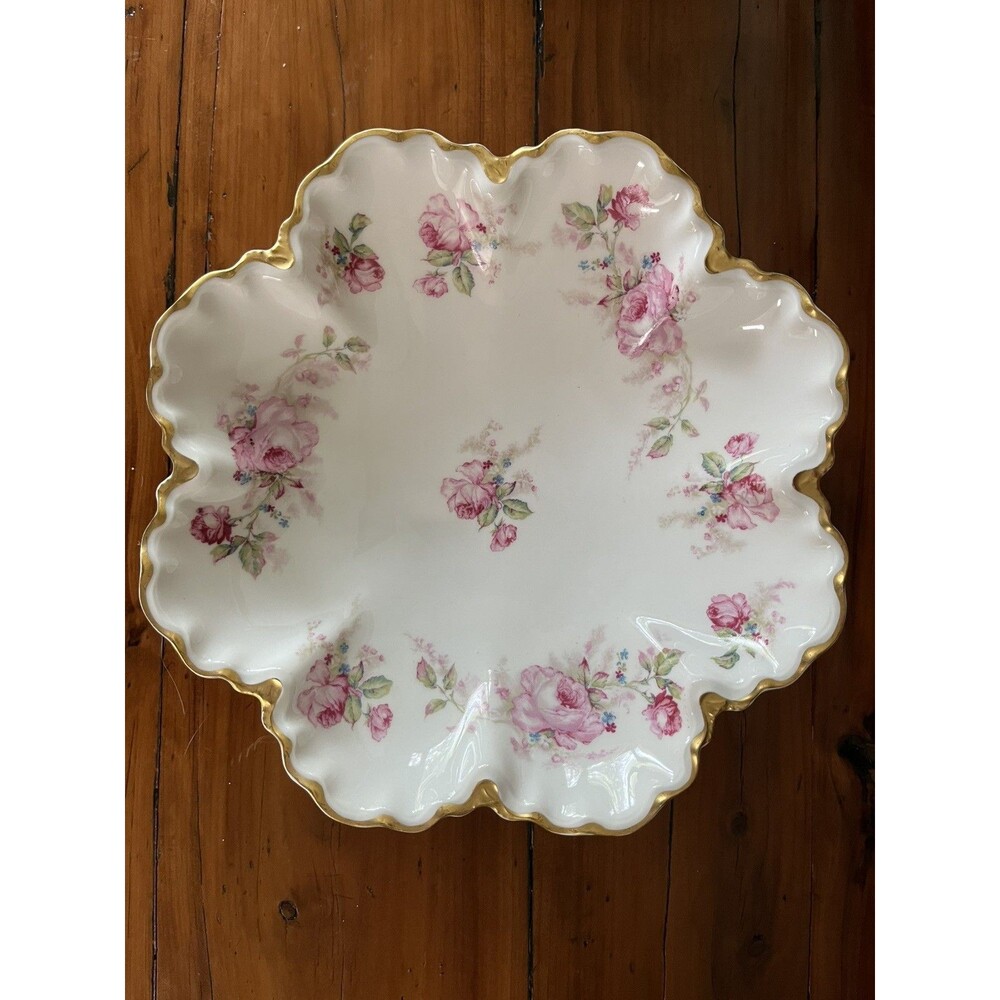 Haviland Limoges Porcelain Scalloped Bowl - Big Pink Roses Schleiger 257C/257-3